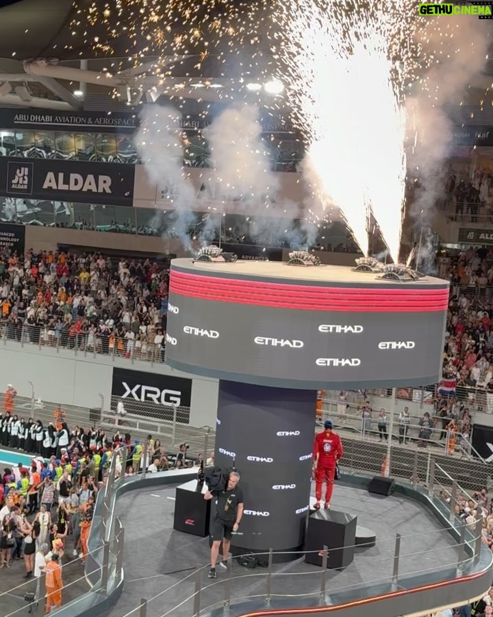 Annabella Hilal - 70.7K Likes - F1- What an experience šļø šŖļø
In @sportyandrich via @etoilelaboutique
Hair & makeup @laloge_uae
Watch @hublotmea @hublot
@visitabudhabi @visitabudhabiar @yasisland @f1