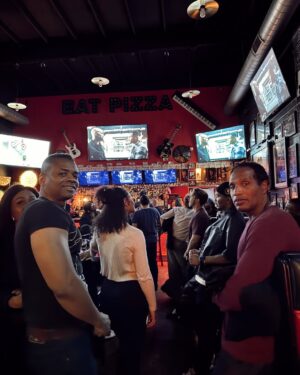 Annie Ilonzeh Instagram - We screened the pilot here back in 2017. It’s become our spot for so many @swatcbs watch parties. 📺🎉

Last night, we packed the same place with our cast, crew, writers, PAs, and friends to watch what could be one of our last episodes together. 

This show gave us so much. Grateful for the memories, laughs, good times, and good pizza. 🎸🍕🎬🖤

#SWATFam #RocknPies #20Squad #RollSWAT