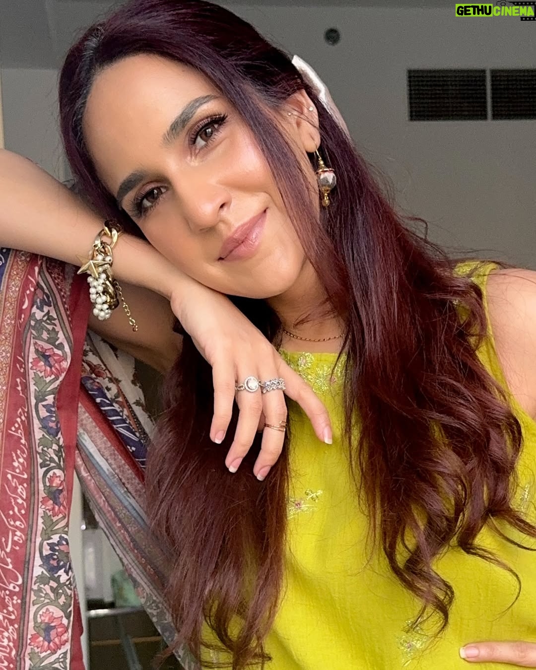 Anoushay Abbasi - 9.7K Likes - Eid Mubarak! ✨
- Eid first day is not the same without my family but i still got dressed and made it to instagram lol i’m super proud of myself because the spirit is still alive and thats what matters.
I miss my family and all my friends in Pakistan ♥️