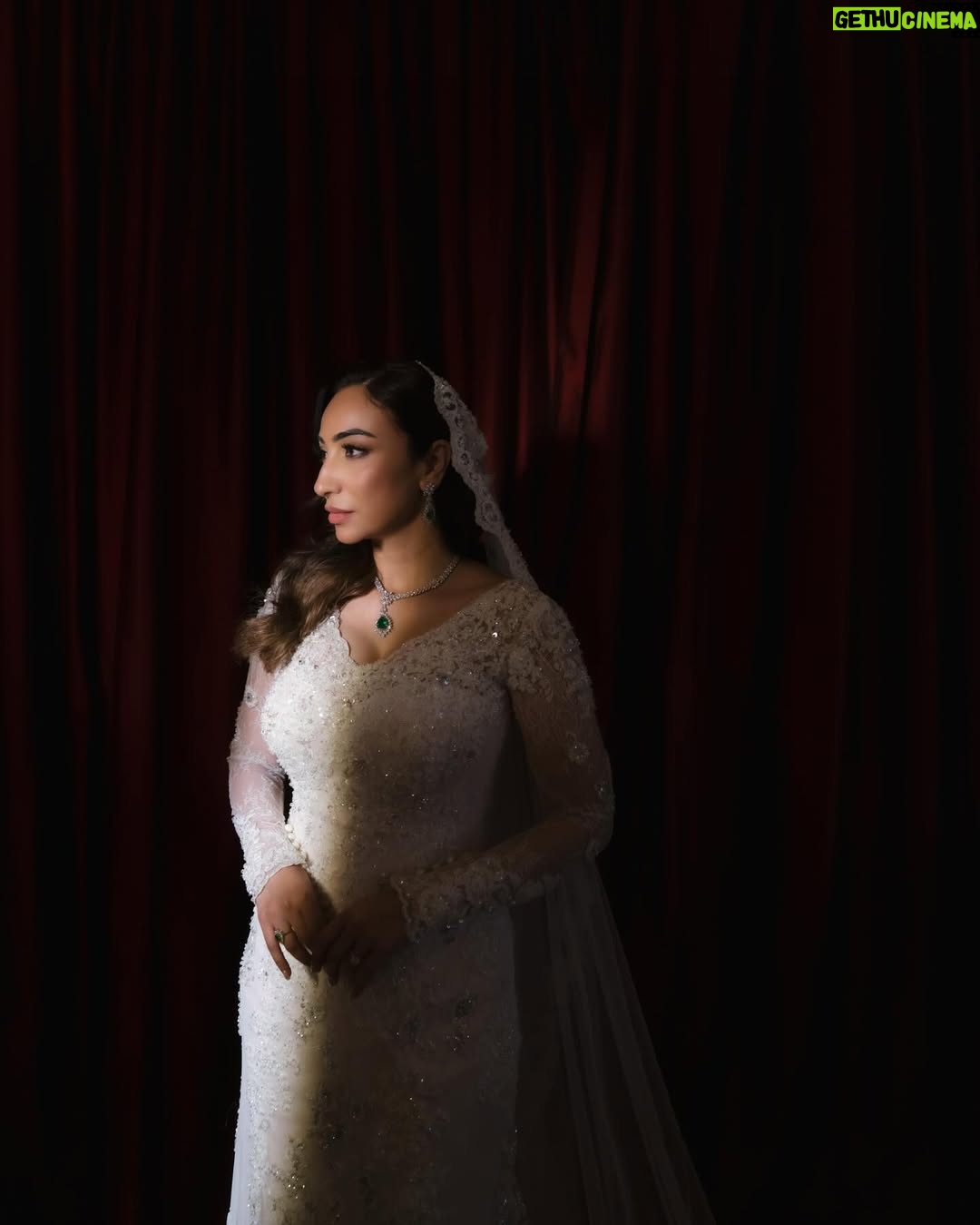 Anoushey Ashraf - 5.3K Likes - 🤍🩷🤍It was a Persian reception but we felt the Brigerton vibes 🤍 🩷🤍
Thank you for making me look so different and yet as beautiful as ever!! Brilliant makeup/hair by @anna_simsek
@efodesignofficial in you two I found not just the best wedding planners but also a family in istanbul. I love your attention to detail, the dedication and integrity you work with and admire how you pulled it all off in 3 weeks!!!
@pictroizzah : I’m waiting on our TikTok reel! But you and @yashaattique are angels. Hardworking and making these pictures look more like paintings. Love you!!!
Sorry for the spam guys! Won’t stop for the next few weeks I think!!!!
#valima #reception #iran #pakistan #karachi #london #istanbul #turkey #sheygotbae