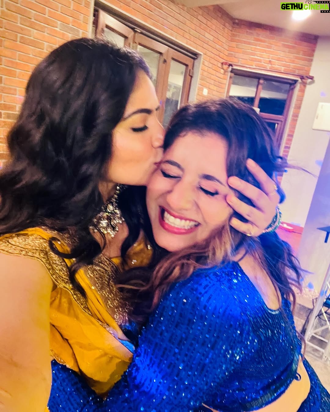 Anshita Akbarsha - 69.1K Likes - Happy faces ✨🧿🎉
@priyankapdeshpande
#specialone #behappy #bepositive #smile
