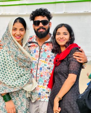 Anshita Akbarsha Instagram - “Treat your family like friends and your friends like family.”🧿🙌🏻
@neethu_sumi, @anzil_gulami, @sinasinath, @dhulkargulami, @saji__am, @nera_lu_ne_, @shamla_shamla4, @_rashiiiiihh, @raziiihhh, @_far_s_ana__