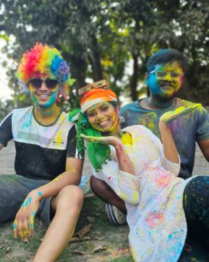 Antara Naina Roy Majumder Instagram - হাজার চাপের মাঝে অনেক হ‍্যাপি হলাম 👀
Happy Holi Guys 🥳✨🥰