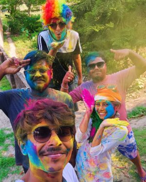Antara Naina Roy Majumder Instagram - হাজার চাপের মাঝে অনেক হ‍্যাপি হলাম 👀
Happy Holi Guys 🥳✨🥰