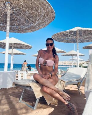 Antonella Mosetti Instagram - 🏝️ 🏜️👸🏻