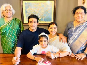 Anu Prabhakar Instagram - Celebrated the beautiful bond of love and togetherness — Happy Anniversary to Raghu anna and Anu akka!

#AnniversaryLove #RaghuAndAnu #TogetherForever #FamilyMoments #LoveInTheAir #CoupleGoals