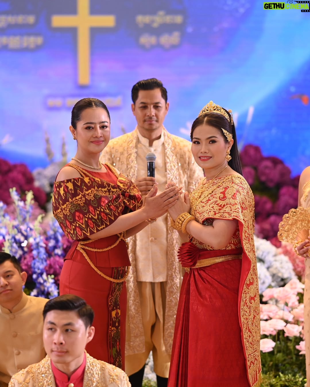 Aok Sokunkanha - 12.8K Likes - សរុបសកម្មភាពថ្ងៃការប្អូនប្រុសស្រី ♥️❤️💋
