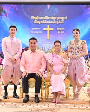 Aok Sokunkanha Instagram - សរុបសកម្មភាពថ្ងៃការប្អូនប្រុសស្រី ♥️❤️💋