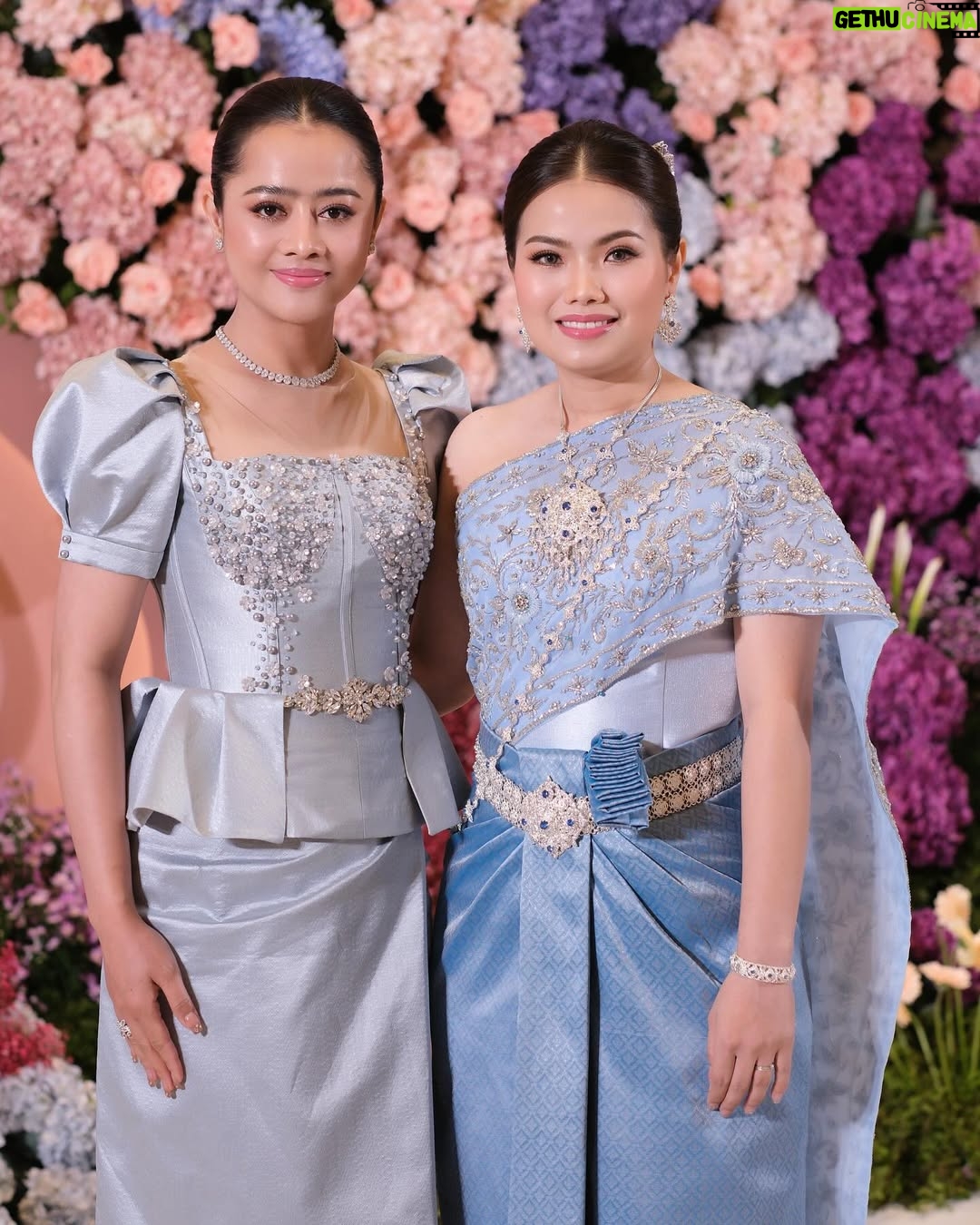 Aok Sokunkanha - 5.9K Likes - ថ្ងៃនេះជាថ្ងៃពិសេសរបស់ប្អូនស្រី 🥰 បងសូមជូនពរប្អូនស្រីមានសុភមង្គលក្នុងជីវិតគូ និងមានបុត្រឆាប់ៗ ❤️🥰