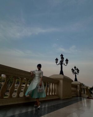 Aok Sokunkanha Instagram - មើលមិនឃើញថាថ្ងៃស្អែកមានអ្វីកើតឡើងនោះទេតែយើងអាចធ្វើរឿងថ្ងៃនេះឲ្យល្អបំផុត🙏