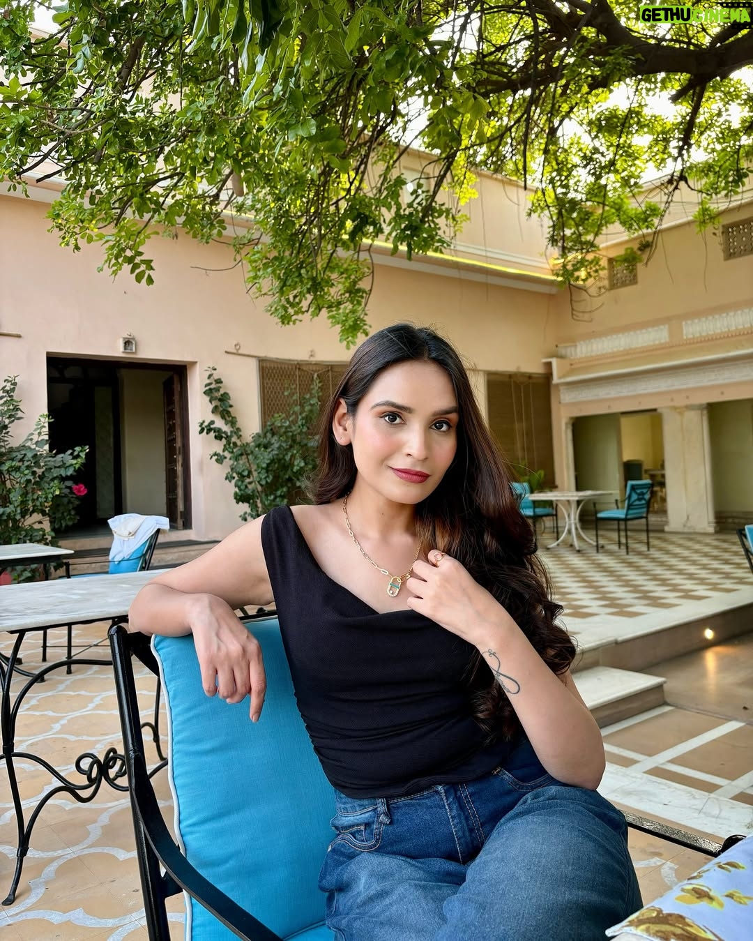 Apoorva Sharma - 1.1K Likes - Minimalist jewellery, maximum impact ! ✨🌷
- absolutely in love with @nishanistudio trendy & artistic anti-tarnish silver & gold-plated jewellery. Discover the perfect selection of accessories to accentuate your sense of fashion 🤍
Checkout & DM @nishanistudio to place an order ! 🛍️ #StyledByNishani #goldplatedjewellery #silverjewelery #antitarnishjewelry #trendyjewelry #ootdmagazine