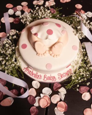 Arabella Chi Instagram - Showered with love by friends and family we are ready for our little ones arrival 💕 and a lifetime of memories to be made 💕