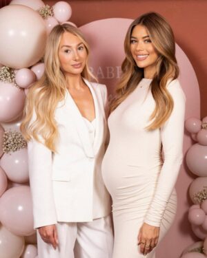 Arabella Chi Instagram - Showered with love by friends and family we are ready for our little ones arrival 💕 and a lifetime of memories to be made 💕