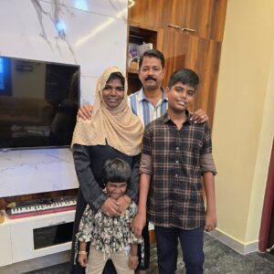 Aranthangi Nisha Instagram - இன்று ரமலான் வாழ்த்து கூறிய அத்துணை நண்பர்களுக்கும் நன்றி.... அனைவருக்கும் ரமலான் வாழ்த்துக்கள்.....
