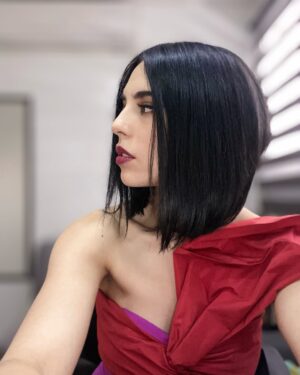Arantza Ruiz Instagram - ¿Y si regresamos al negro después de la novela? Se aceptan sugerencias 💜✨🥷🖤