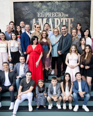 Arantza Ruiz Instagram - @elpreciodeamartetv arranca este Lunes a las 9:30 pm ❤️😍 que felicidad estos cambios que da la vida, que proyecto tan perfecto, que amistades tan grandes!