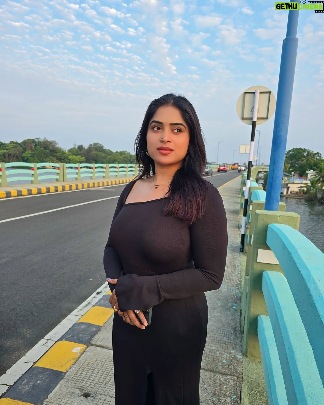 Arathy Sojan - 5.8K Likes - 🖤
