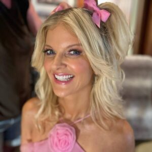 Arden Myrin Instagram - Got to dress like a contestant on Toddlers and Tiaras on tonight’s episode of @therighteousgemstones and I could not be more happy about it!! I think this outfit perfectly encompasses everything that I feel like I am inside. I’m so proud to have been a part of this show! I’m obsessed with all of the @roughhousepictures shows!