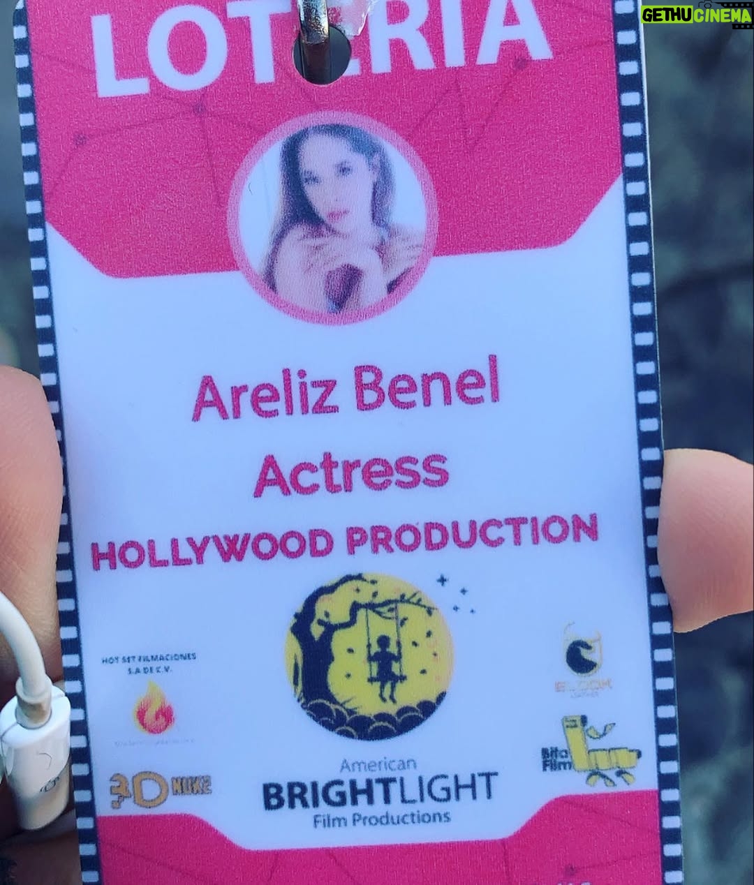 Areliz Benel - 6.4K Likes - Volviendo al ruedo y siendo feliz por la oportunidad de volver a hacer lo que más amo en el mundo 🙏🏼 🎭.
Mi primera película dirigida totalmente en ingles por @aliatshani en idioma Persa muy pronto @loteria_movie #sandra