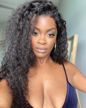 Ari Lennox Instagram - I like the way you tease me I like the way you squeeze me I like the way you touch me - @kut_klose