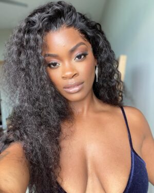 Ari Lennox Instagram - I like the way you tease me I like the way you squeeze me I like the way you touch me - @kut_klose