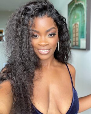 Ari Lennox Instagram - I like the way you tease me I like the way you squeeze me I like the way you touch me - @kut_klose