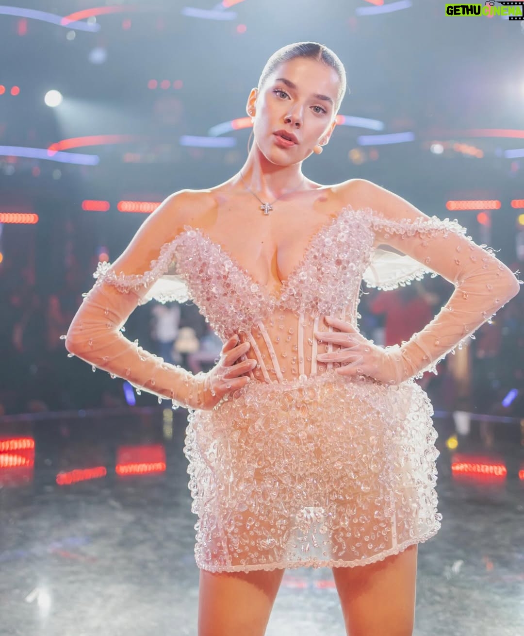 Arilena Ara - 3 Likes - 🤍🥹BIG FINALE🥹🤍 @xfactor.albania
WE MADEEEEE IT!
THE WINNER!!! @riigersa 💫 🏆 #GirlsCategory