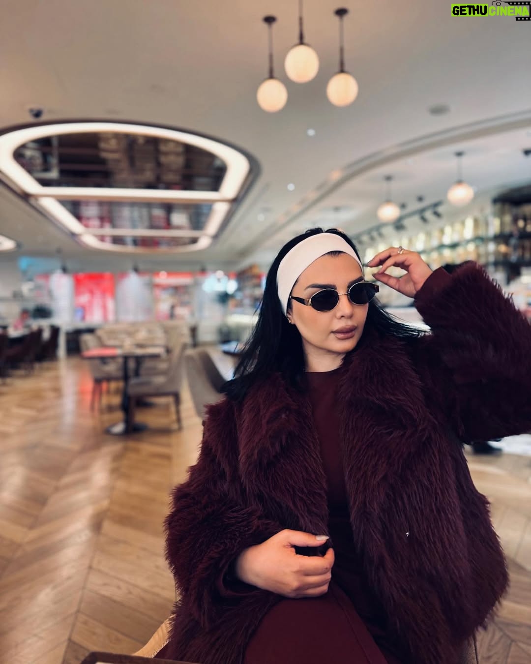 Aseel Hameem - 113.8K Likes - To bagdad 🌙
رمضان كريم عليكم 🌙
#aseel_hamem
#instagram