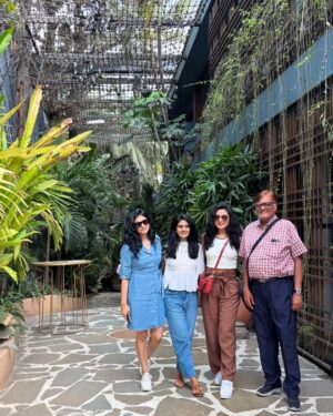 Ashmitha Instagram - Zoom in to the steps to see something spooky or funny? Constants ~ through thick and thin! Second picture is 🩷 and the last one is 🤤 
#family #love #blessed #sisters #ourchicha