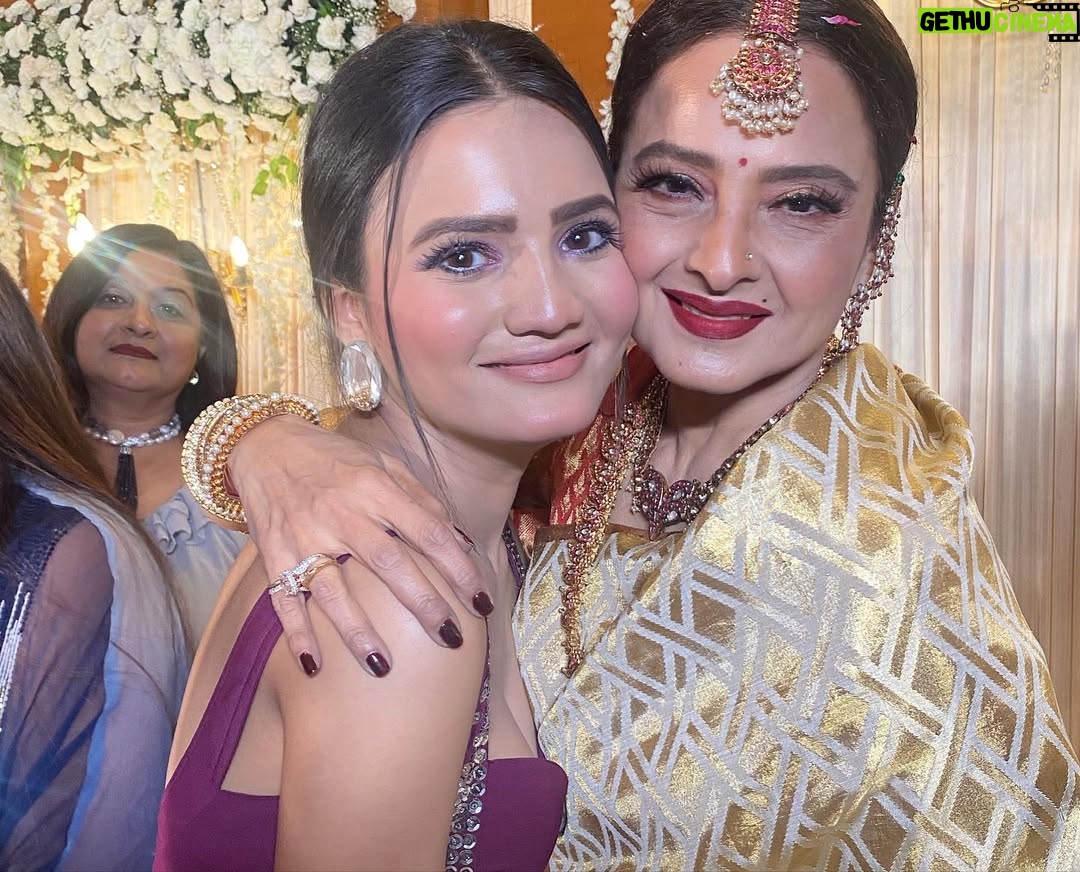 Ashna Kishore - 37.9K Likes - Rekha Ji !!! ❤️
I don’t know how to sum it up in words that how I felt after meeting the person who I’ve adored the most, who has been my idol. Honestly, I won’t be able to get over the warmth of your hugs, those forehead kisses, your love and all the blessings that you gave us. It was dream to meet you in person which came out to be true !! Also, hearing out my name from your mouth was sone par suhaga ❤️ I’m truly blessed and I can’t thank enough @aisharma812 @bhatt_neil for this wonderful surprise. Thanks a  ton not only for a wonderful night but also for making my dream come true !! 🤗❤️🧿😇✨

Ps thank you @idiotboxpictures for capturing this beautiful moment !