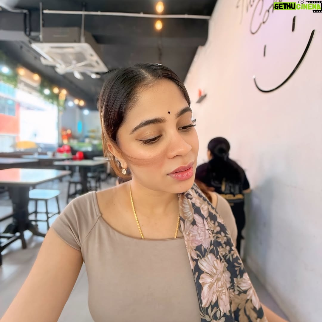 Ashvini Jegathesan - 7K Likes - Peace. Love. Happiness ♥️
#foryoupage #blessed #happylife #staypositive