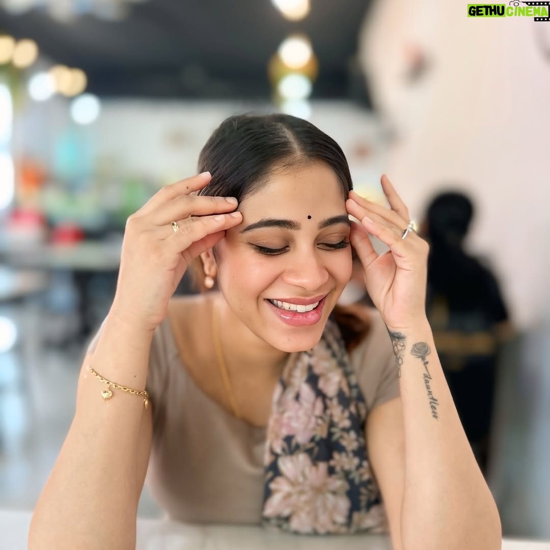 Ashvini Jegathesan - 7K Likes - Peace. Love. Happiness ♥️
#foryoupage #blessed #happylife #staypositive