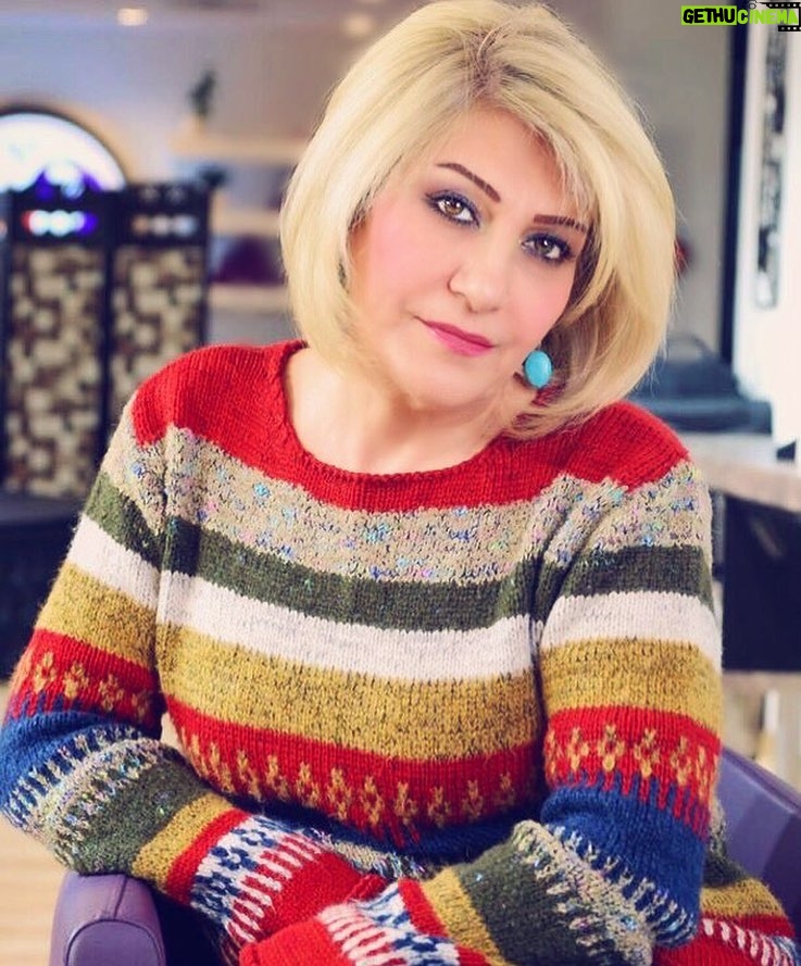 Asia Kamal - 24.9K Likes - قبل ان تترك مكان ما.
لا تغادره الا وانت تركت ذكرى جميلة تحل مكانك.
#مساء_الورد احبتي 🌺
#اسيا_كمال