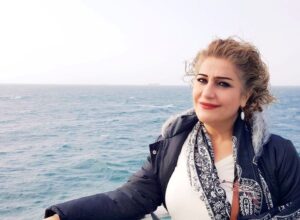 Asia Kamal Instagram - يقولون كُن حُسن المظهر ولن تنساك العيون
ولكن...كُن حُسن الخُلق ولن تنساك القلوب
#مسائكم_ورد 🌺