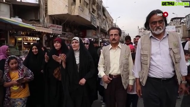 Asia Kamal - 8.6K Likes - اللحظات الاولى لدخولنا بيت ام مهدي
لم نتمالك انفسنا لهول ما رأينا
كم من العراقيين هكذا حالهم
لهم الله المعين
#فريق_الأمل
#اسيا_كمال
@omero.tv
@ahmed.r_altaey
@mustafa89_sharqiya
