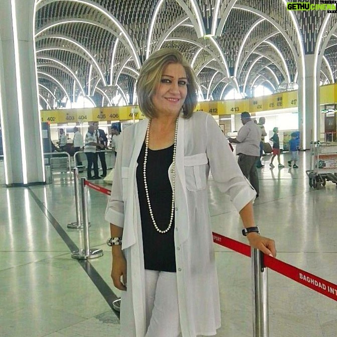 Asia Kamal - 7.3K Likes - من مطار بغداد الدولي الى عمان ✈️ انتظروني قريباا وادعو لي بسلامة .. محبتي لكم 🌹🌹
