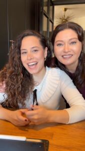 Actress Asl? ?nand?k HD Photos and Wallpapers November 2025