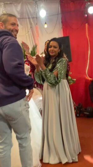 Asmaa Abulyazeid Instagram - كواليس فرح #نورا و #شاكر 💃🏽💃🏽💃🏽
#صلة_رحم ♥️