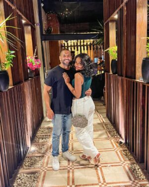 Asmaa Abulyazeid Instagram - زوجي الحبيب و صديقي المفضل..
كل سنة وانت "إنت".
بحبك ♥️
HAPPY BIRTHDAY ♥️ @moh.khatib1