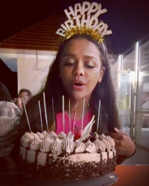 Asmaa Abulyazeid Instagram - Happy birthday to me ☺️🥳 
So grateful for always having you by my side, Thank you for being you ♥️
I love you beyond words ♥️♥️