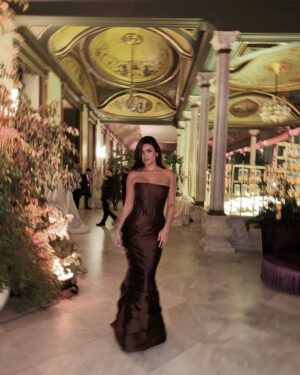 Asmaa Galal Instagram - Yasmine and Zizo’s Wedding ✨♥️

In @kojakstudio
@louisdiamondsofficial