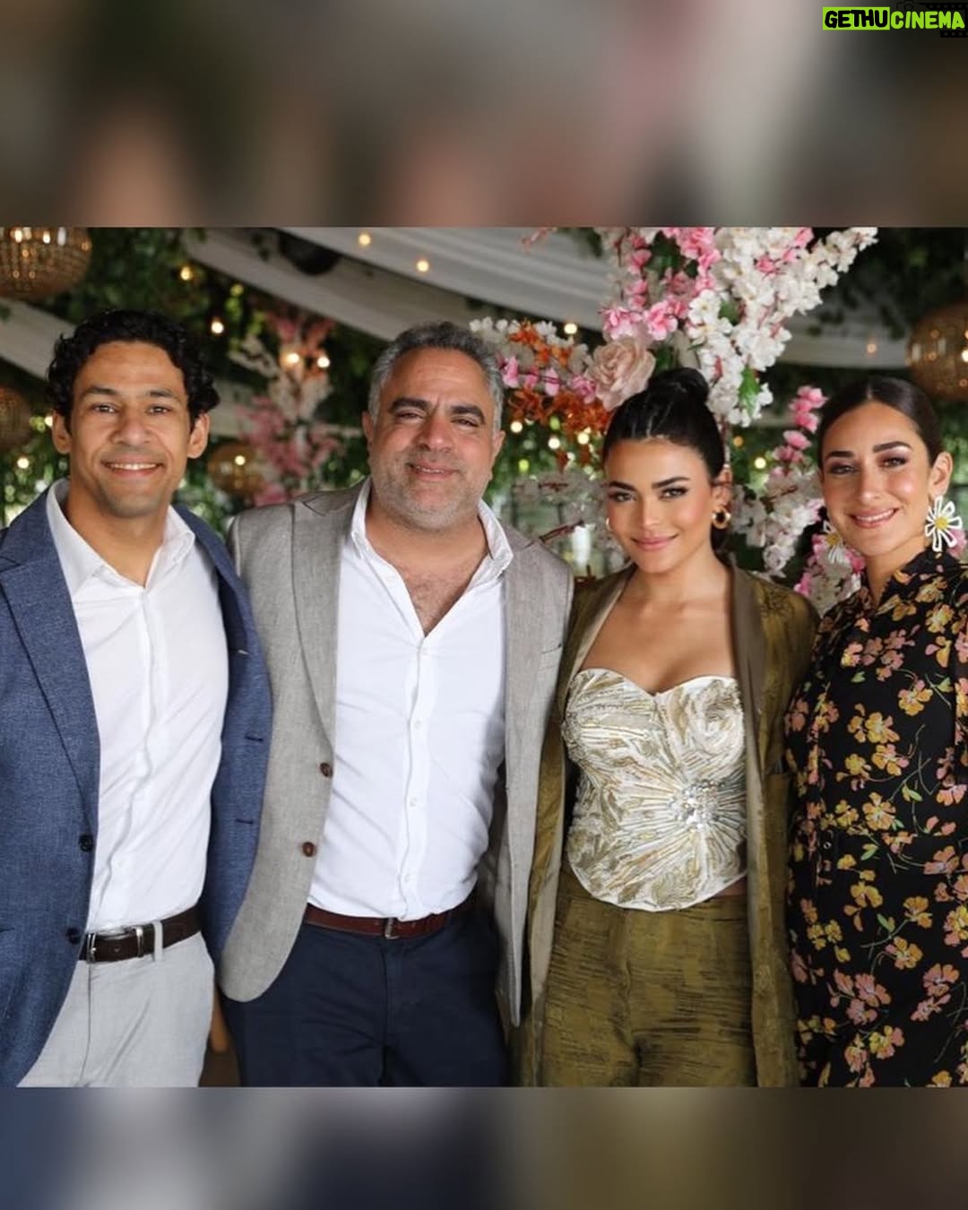 Asmaa Galal - 160.3K Likes - From fifi’s wedding #Elharsha ♥️
Thank u @rafikzakidesigns ♥️