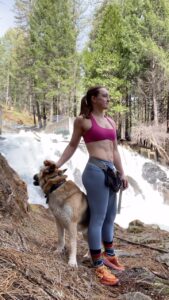 Actress Aspen Ladd HD Photos and Wallpapers December 2025