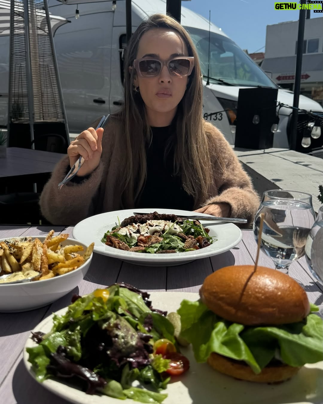 Aurora Culpo - 12.9K Likes - If you had told me a few years ago that I’d have happy, well-adjusted kids, a peaceful co-parenting relationship, a job I genuinely love, and a new relationship that feels grounded and hopeful… I 𝘞𝘰𝘶𝘭𝘥 believe you. Not because it was guaranteed, but because I kept showing up and wouldn’t settle for anything less. It hasn’t been perfect — I’ve stumbled, course-corrected, and given myself grace when things went off course… and they did… a lot 🙃.
I stayed consistent with my work, releasing 52 episodes this year without missing a week — which still surprises me, honestly. And I kept putting myself out there, even when it felt uncomfortable, trusting that the right person would meet me where I was. I’m really grateful for where I am today and excited to keep going. #thisis36🎂