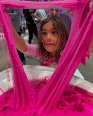 Aurora Culpo Instagram - If you had told me a few years ago that I’d have happy, well-adjusted kids, a peaceful co-parenting relationship, a job I genuinely love, and a new relationship that feels grounded and hopeful… I 𝘞𝘰𝘶𝘭𝘥 believe you. Not because it was guaranteed, but because I kept showing up and wouldn’t settle for anything less. It hasn’t been perfect — I’ve stumbled, course-corrected, and given myself grace when things went off course… and they did… a lot 🙃.

I stayed consistent with my work, releasing 52 episodes this year without missing a week — which still surprises me, honestly. And I kept putting myself out there, even when it felt uncomfortable, trusting that the right person would meet me where I was. I’m really grateful for where I am today and excited to keep going. #thisis36🎂