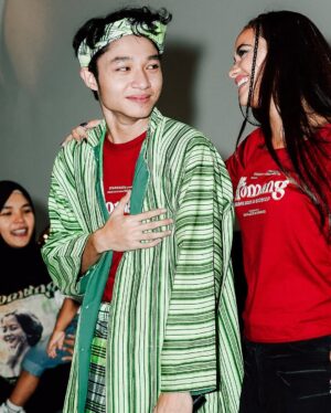 Aurora Ribero Instagram - Terkomang komang di lebaran yuk🫶🏻