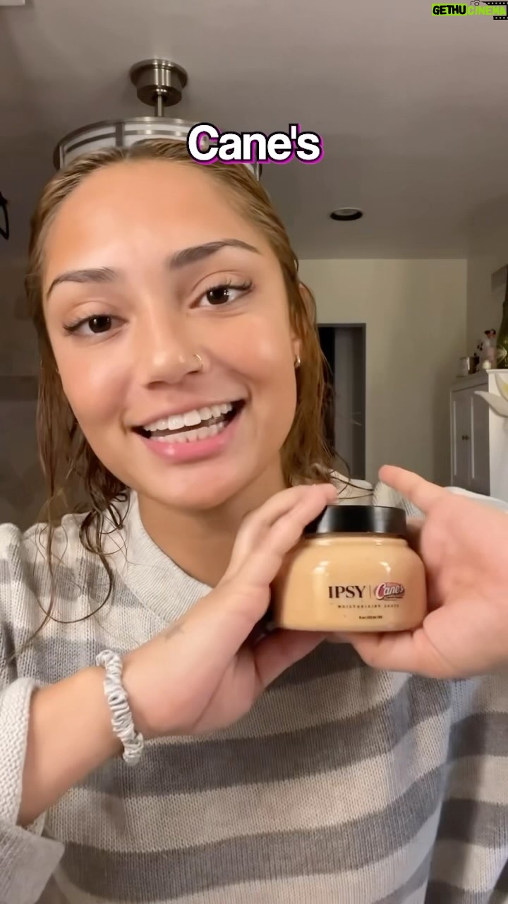 Avani - 8.2K Likes - This new moisturizer is a 10/10 π₯³
Β
Β
@raisingcanes X @ipsy #AprilFools
