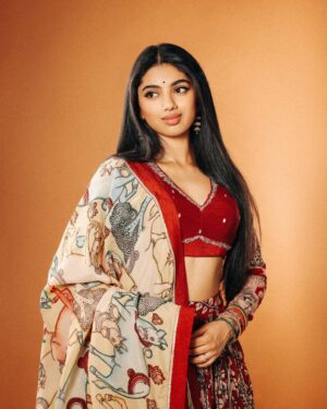 Avantika Vandanapu Instagram - ❤️♥️🧿

Shot by the lovely @pranav.foto
