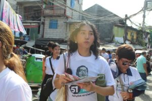 Aya Fernandez Instagram - Salamat, Mandaluyong.

Tayo ay hindi lang nakipagkamay at nakipagkwentuhan, kundi talagang nakinig sa totoong kwento ng bawat isa. Iba pa rin ang harapang usapan—’yung pakiramdam na sa gitna ng lahat, may mag-aakbay sa’yo.

Dahil kapag mahal mo ang bayan, aakbayan mo.

#51AkbayanPartylist