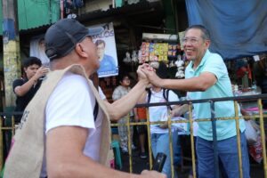 Aya Fernandez Instagram - Salamat, Mandaluyong.

Tayo ay hindi lang nakipagkamay at nakipagkwentuhan, kundi talagang nakinig sa totoong kwento ng bawat isa. Iba pa rin ang harapang usapan—’yung pakiramdam na sa gitna ng lahat, may mag-aakbay sa’yo.

Dahil kapag mahal mo ang bayan, aakbayan mo.

#51AkbayanPartylist